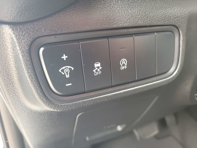 Used 2025 Kia Soul LX w/ LX Technology Package image 17