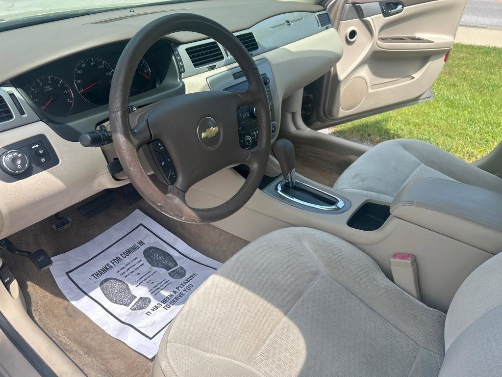 Used 2006 Chevrolet Impala LT w/ Preferred Equipment Group FWD image 15