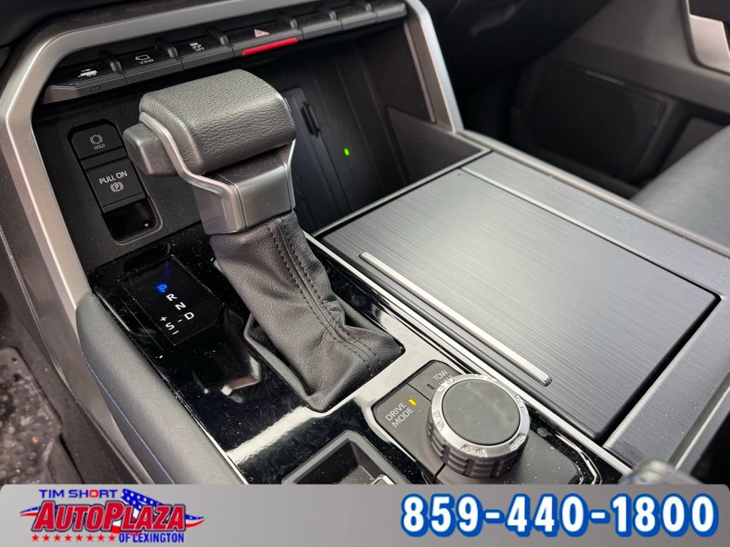 Used 2022 Toyota Tundra Platinum image 32