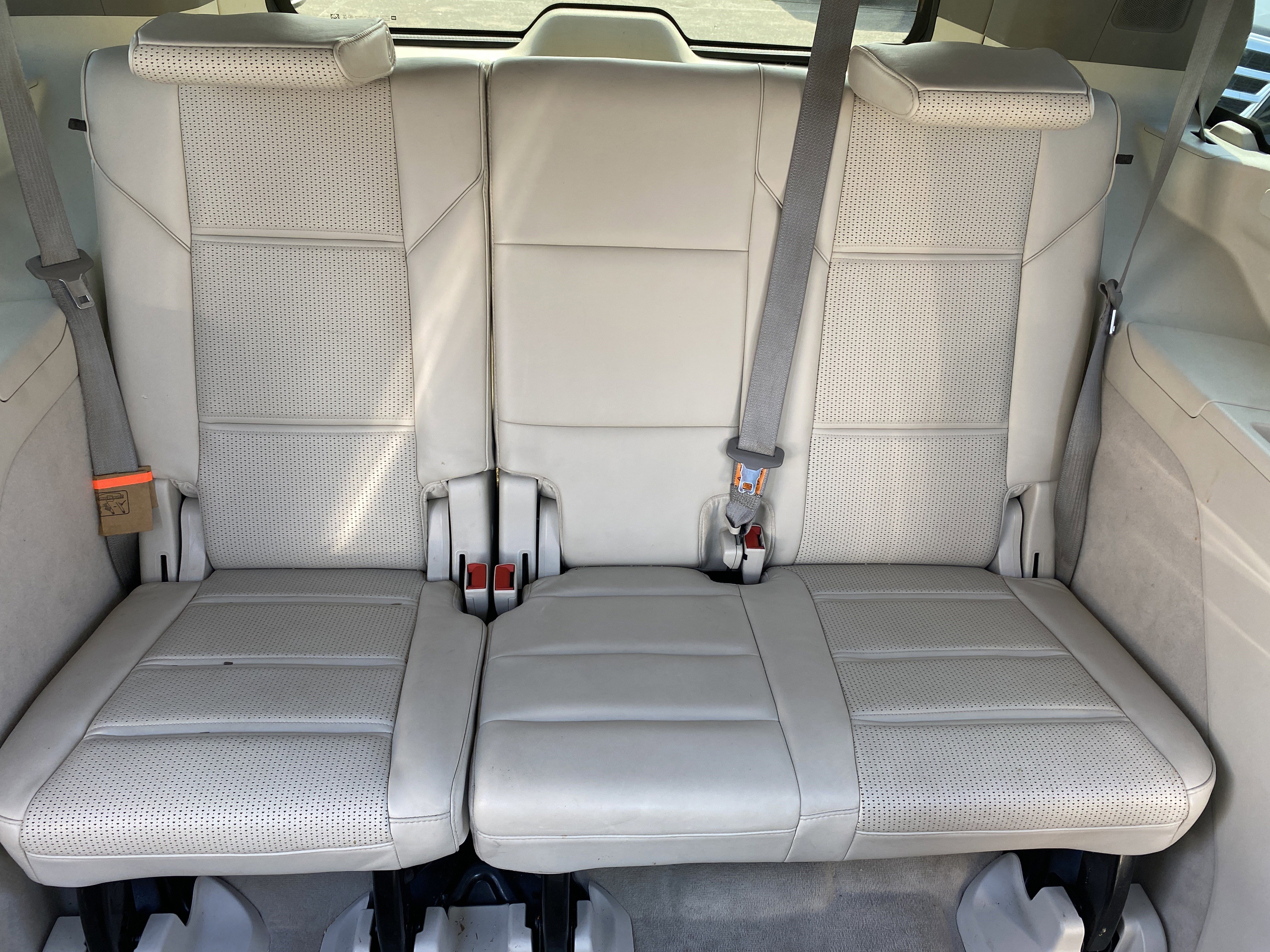 Used 2021 Cadillac Escalade Premium Luxury Platinum image 23