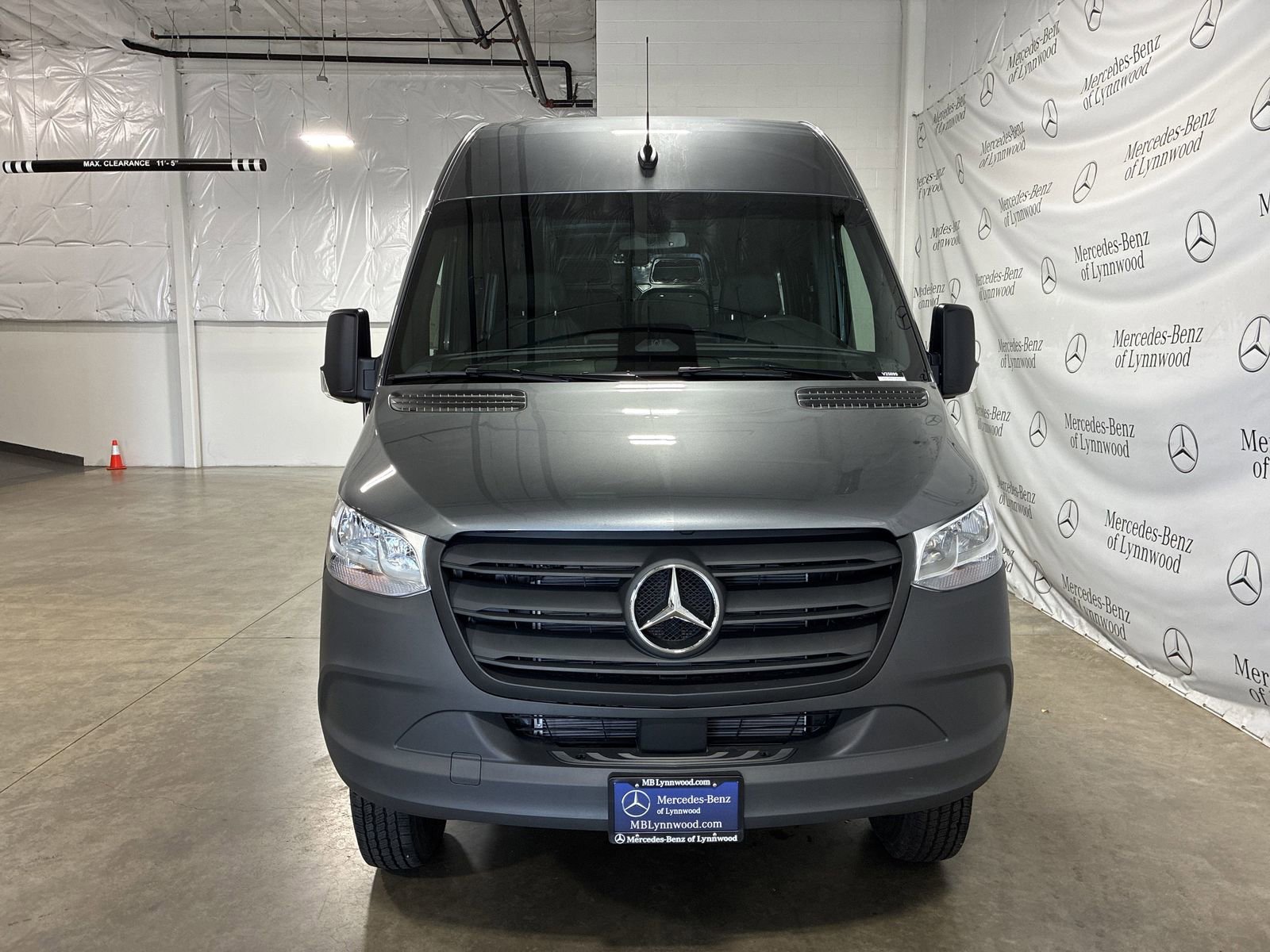 New 2025 Mercedes-Benz Sprinter 3500 image 3