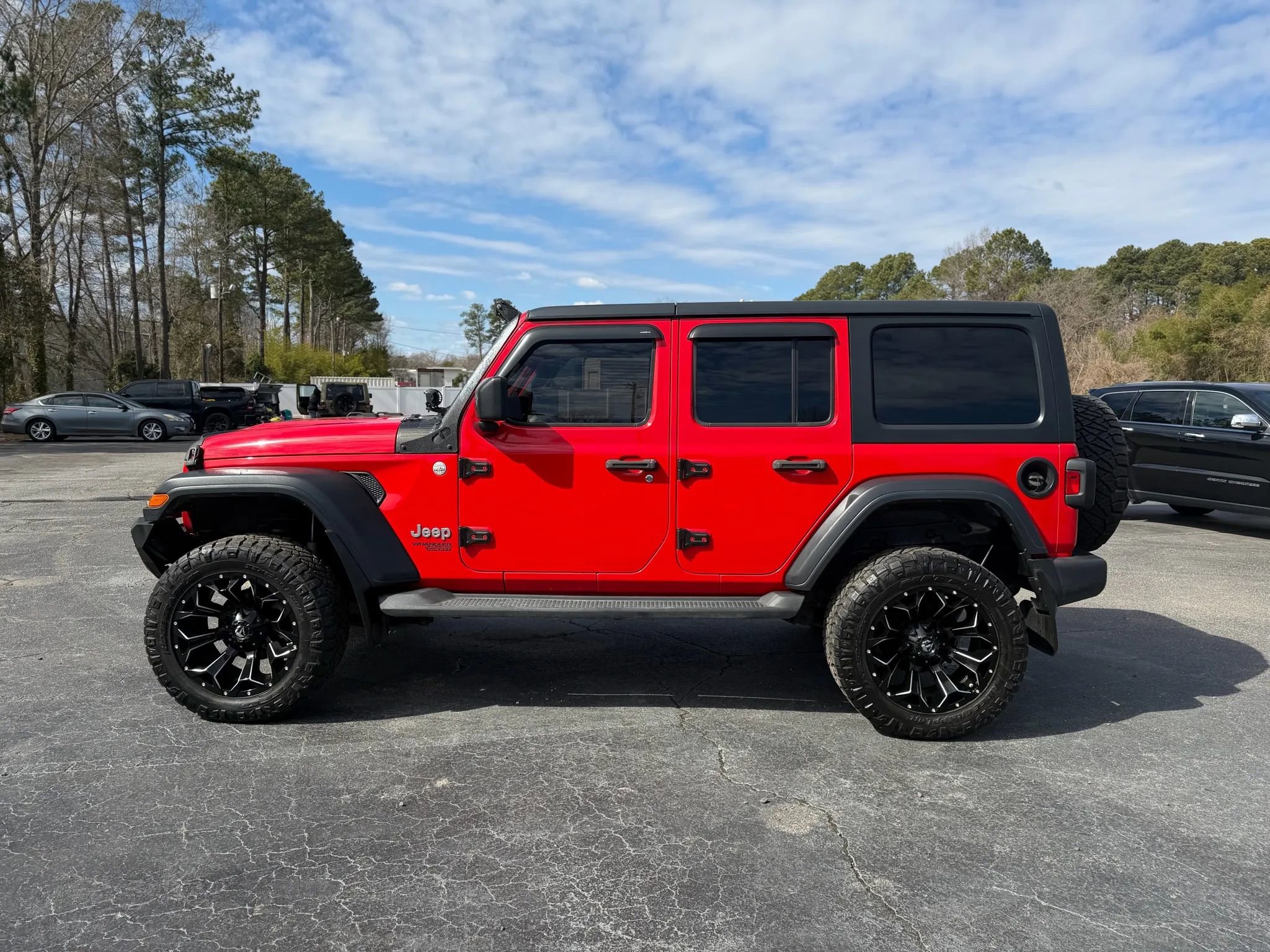 Used 2018 Jeep Wrangler Unlimited Sport S image 13