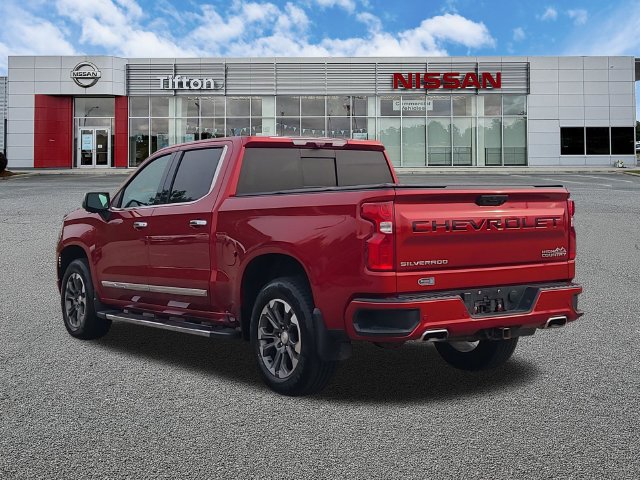 Used 2024 Chevrolet Silverado 1500 High Country w/ Technology Package AWD/4WD image 5