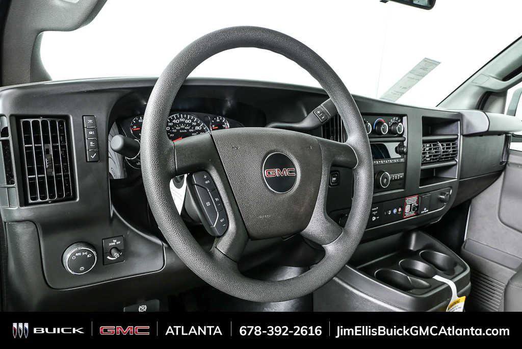 New 2025 GMC Savana 2500 w/ Driver Convenience Package RWD image 4