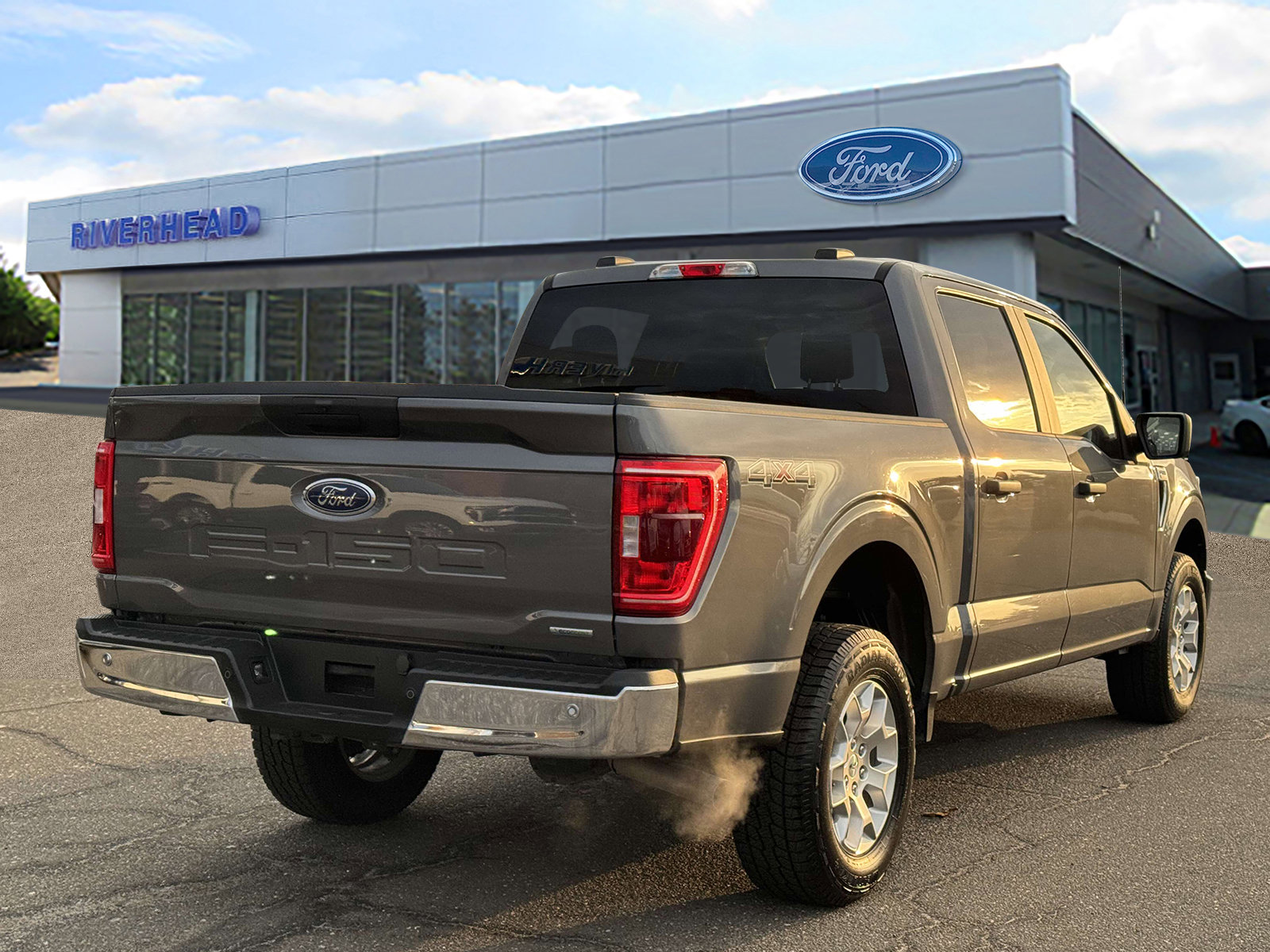 Used 2023 Ford F150 XLT image 5