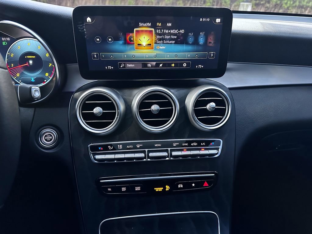 Certified 2022 Mercedes-Benz GLC 300 image 6