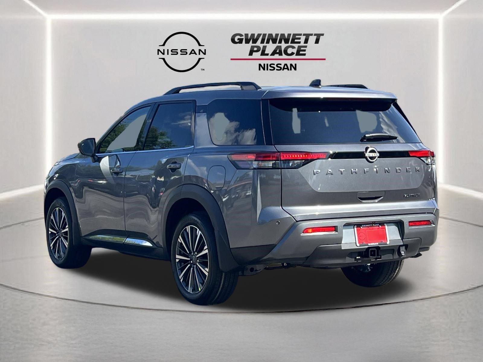 New 2026 Nissan Pathfinder Platinum FWD image 25