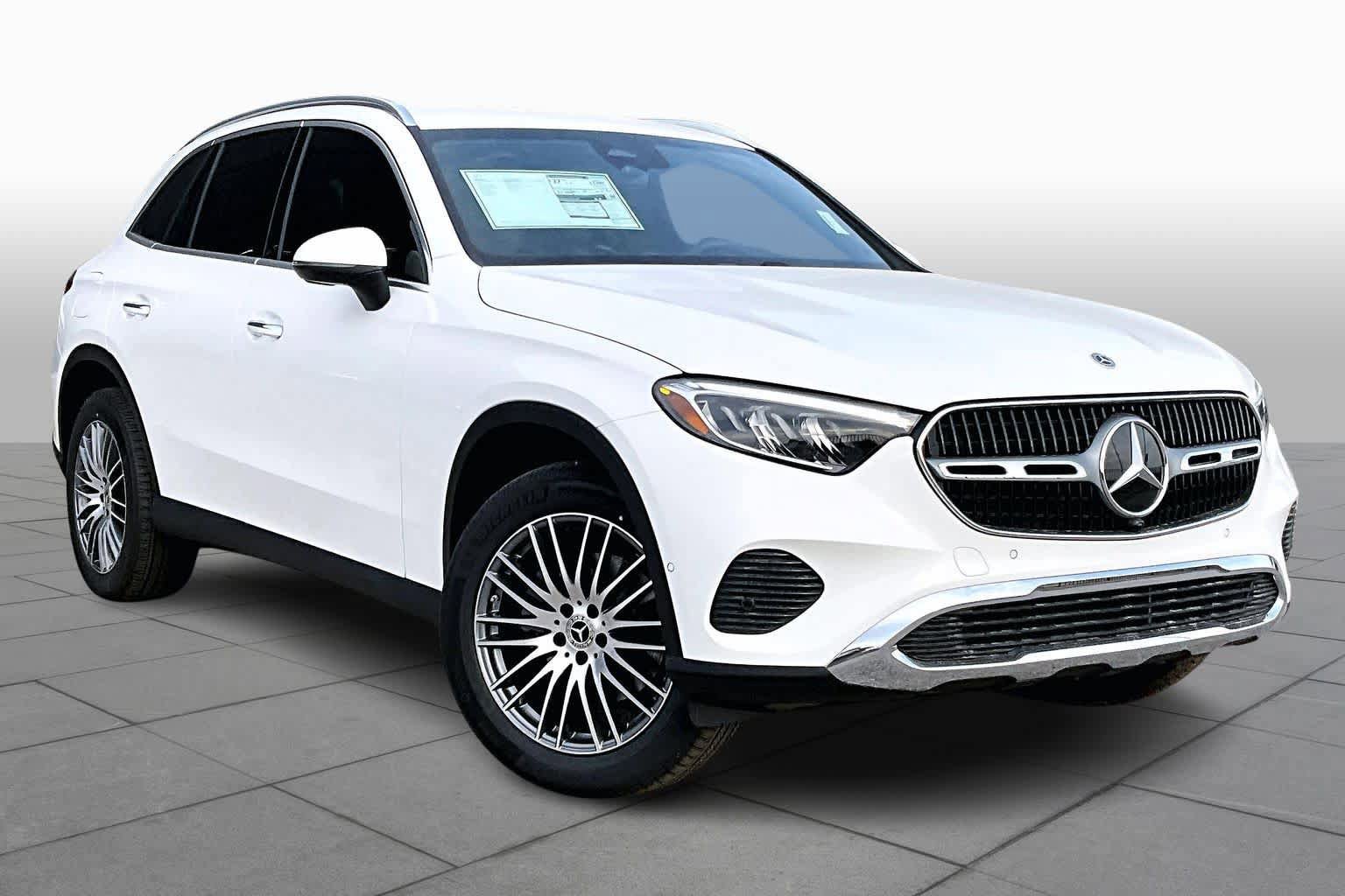 New 2026 Mercedes-Benz GLC 300 image 2