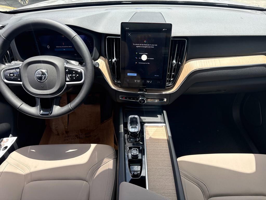 New 2026 Volvo XC60 B5 Plus w/ Protection Package Premier image 8