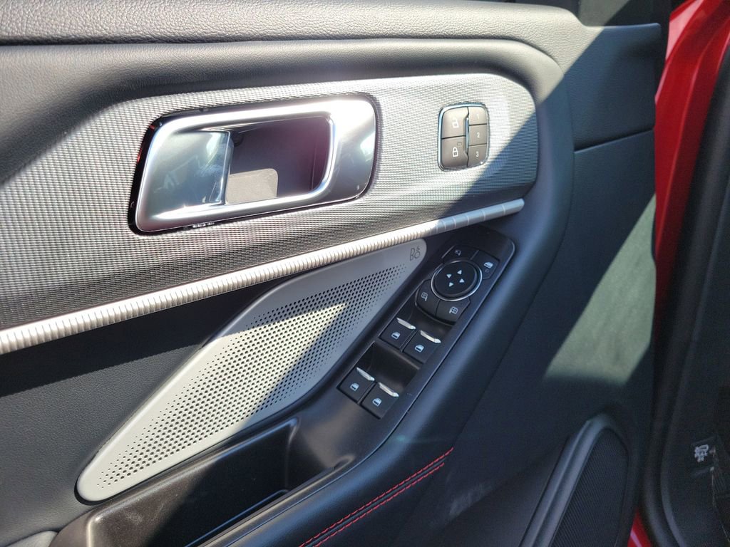 New 2026 Ford Explorer ST w/ Sun And Sound Package image 19