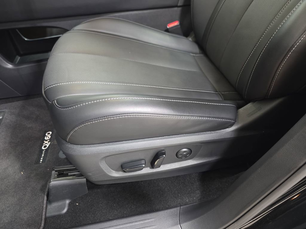 Certified 2026 INFINITI QX60 Luxe w/ Cargo Package image 26