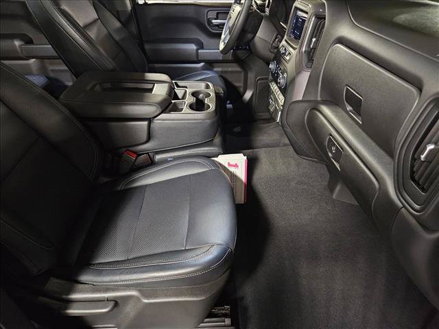 Used 2023 Chevrolet Silverado 1500 Custom Trail Boss AWD/4WD image 19