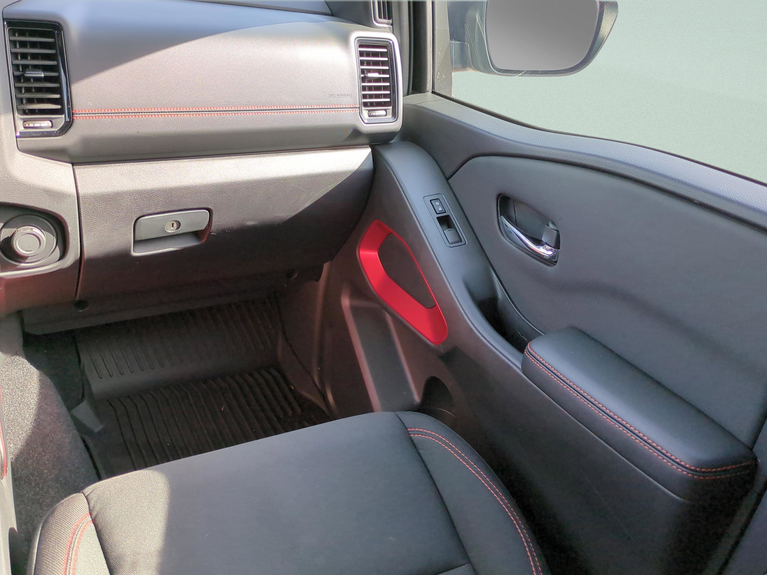 Used 2024 Nissan Frontier PRO-4X w/ Technology Package image 13