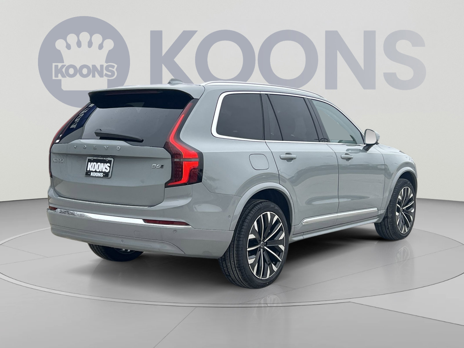 New 2026 Volvo XC90 B6 Plus w/ Protection Package Premier AWD/4WD image 16