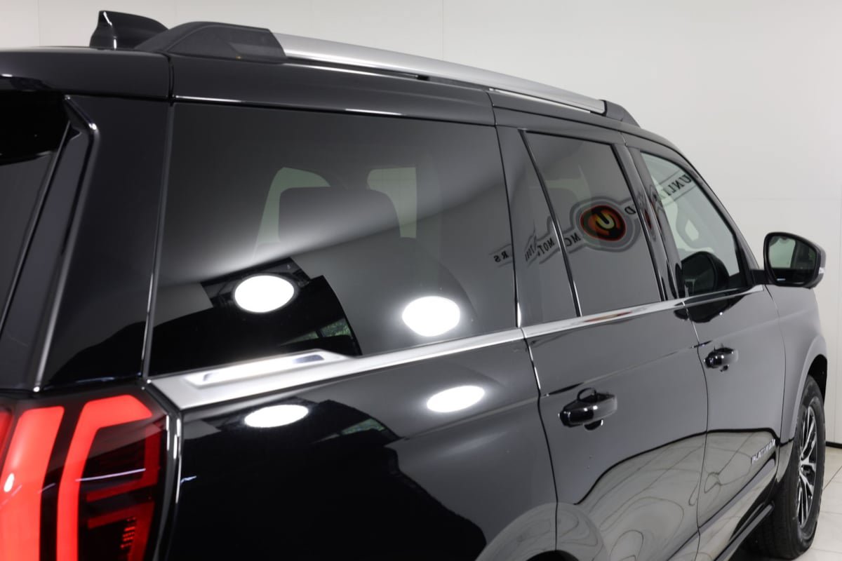 Used 2025 Ford Expedition Platinum AWD/4WD image 46