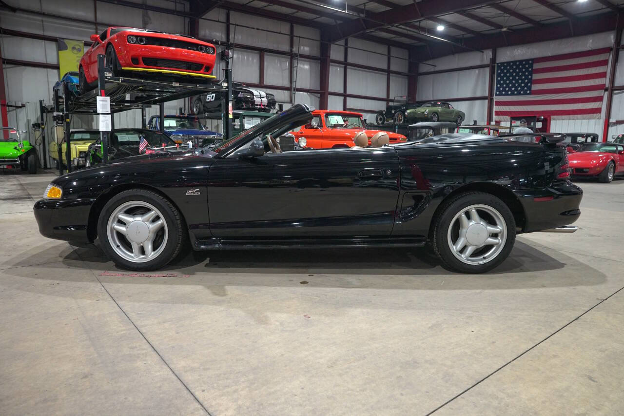 Used 1995 Ford Mustang GT image 4
