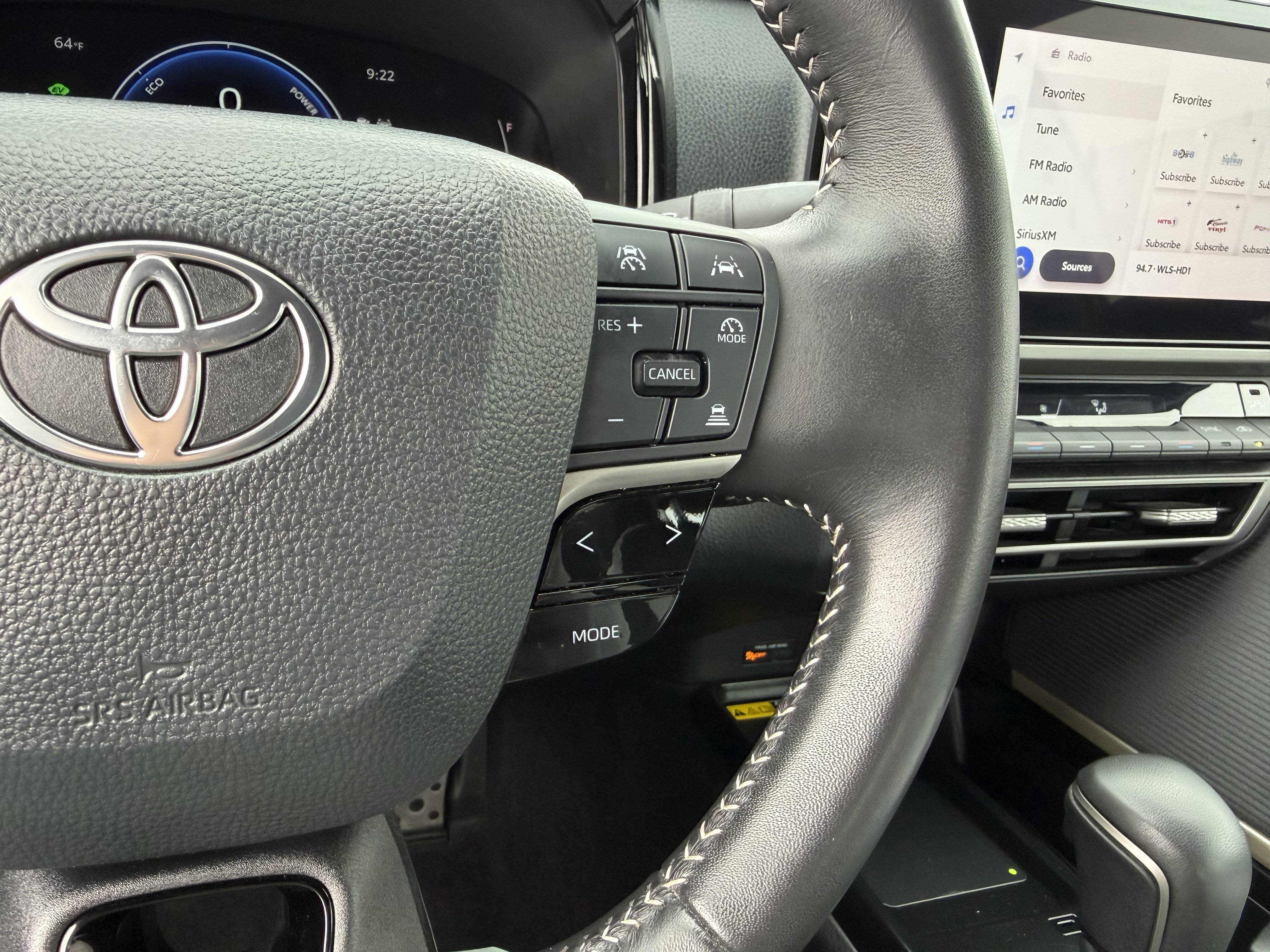 Certified 2025 Toyota Camry SE FWD image 25