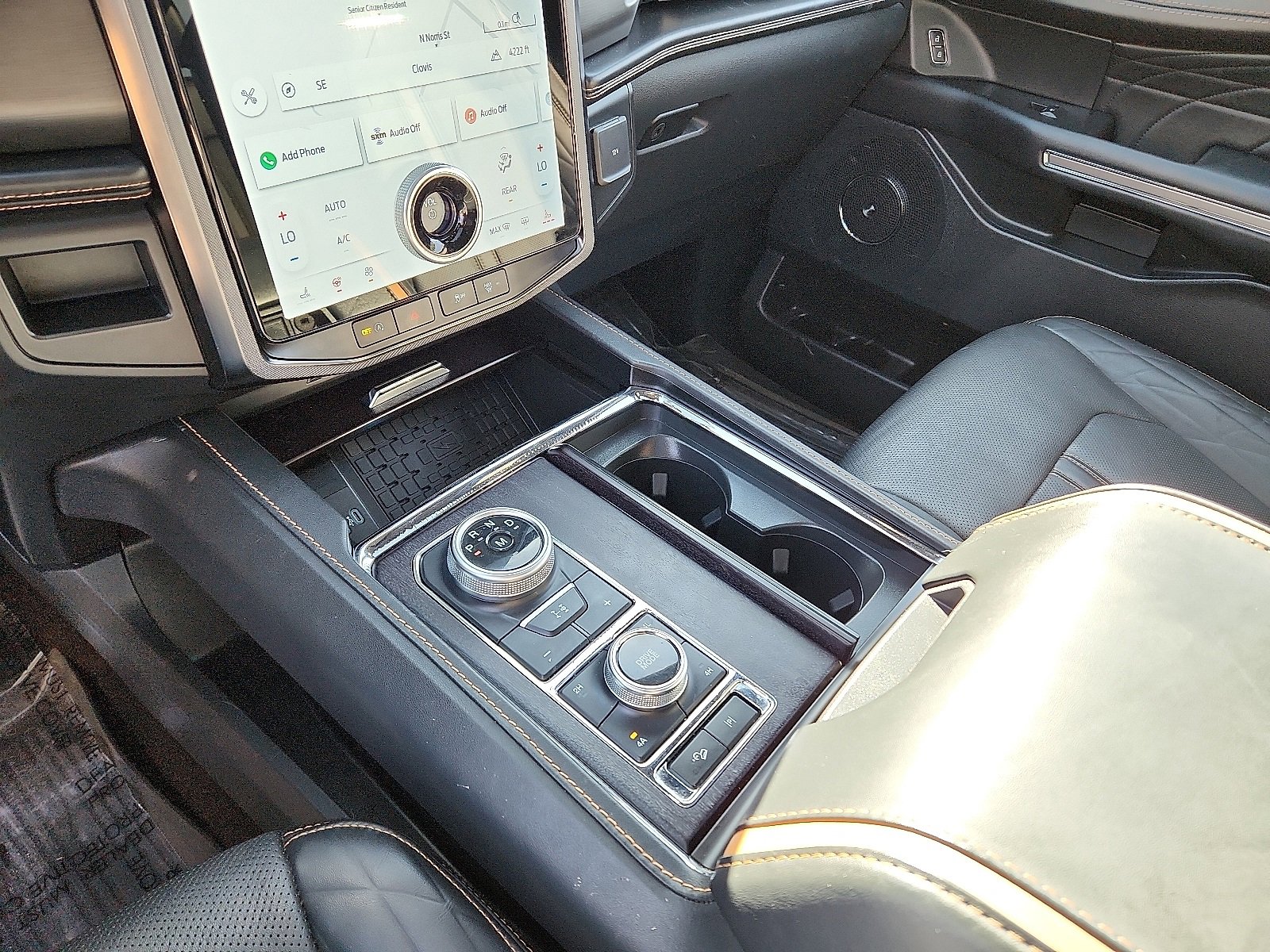 Used 2022 Ford Expedition Max Platinum image 18