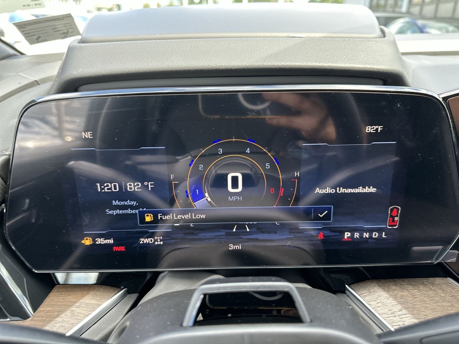 New 2026 Chevrolet Tahoe High Country AWD/4WD image 17