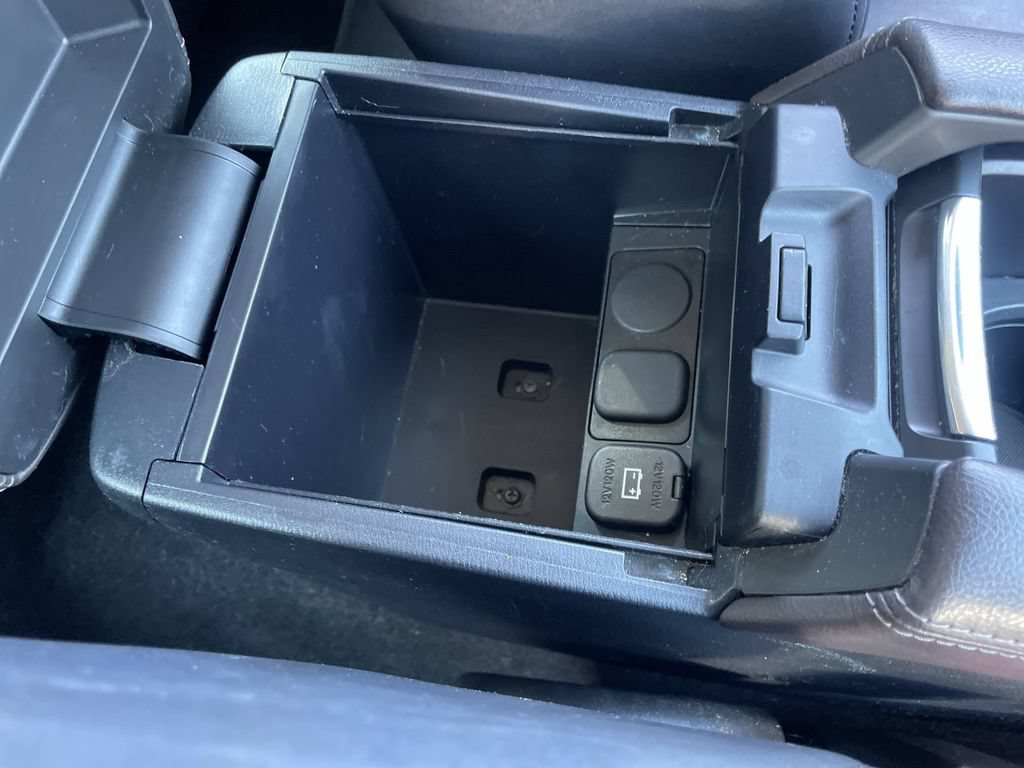 Used 2018 MAZDA MAZDA3 Touring FWD image 31
