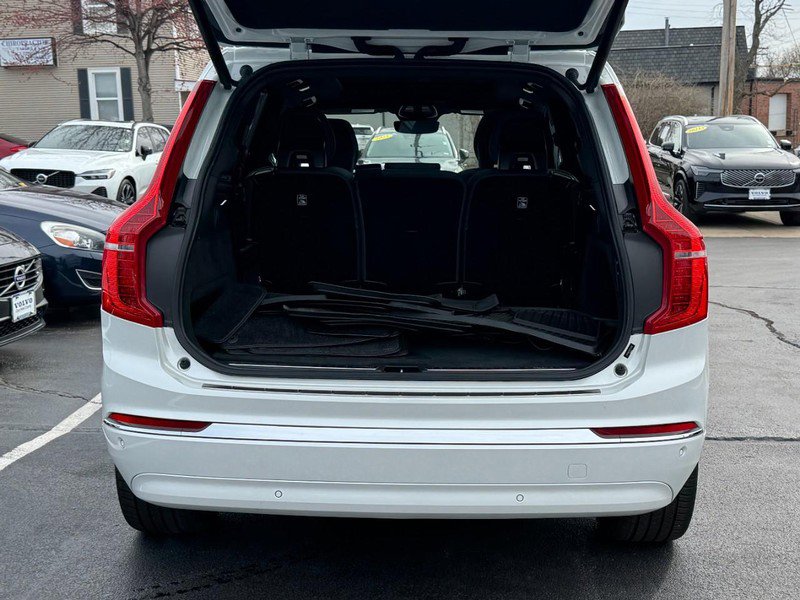 Certified 2024 Volvo XC90 T8 Ultimate w/ Protection Package Premier image 5