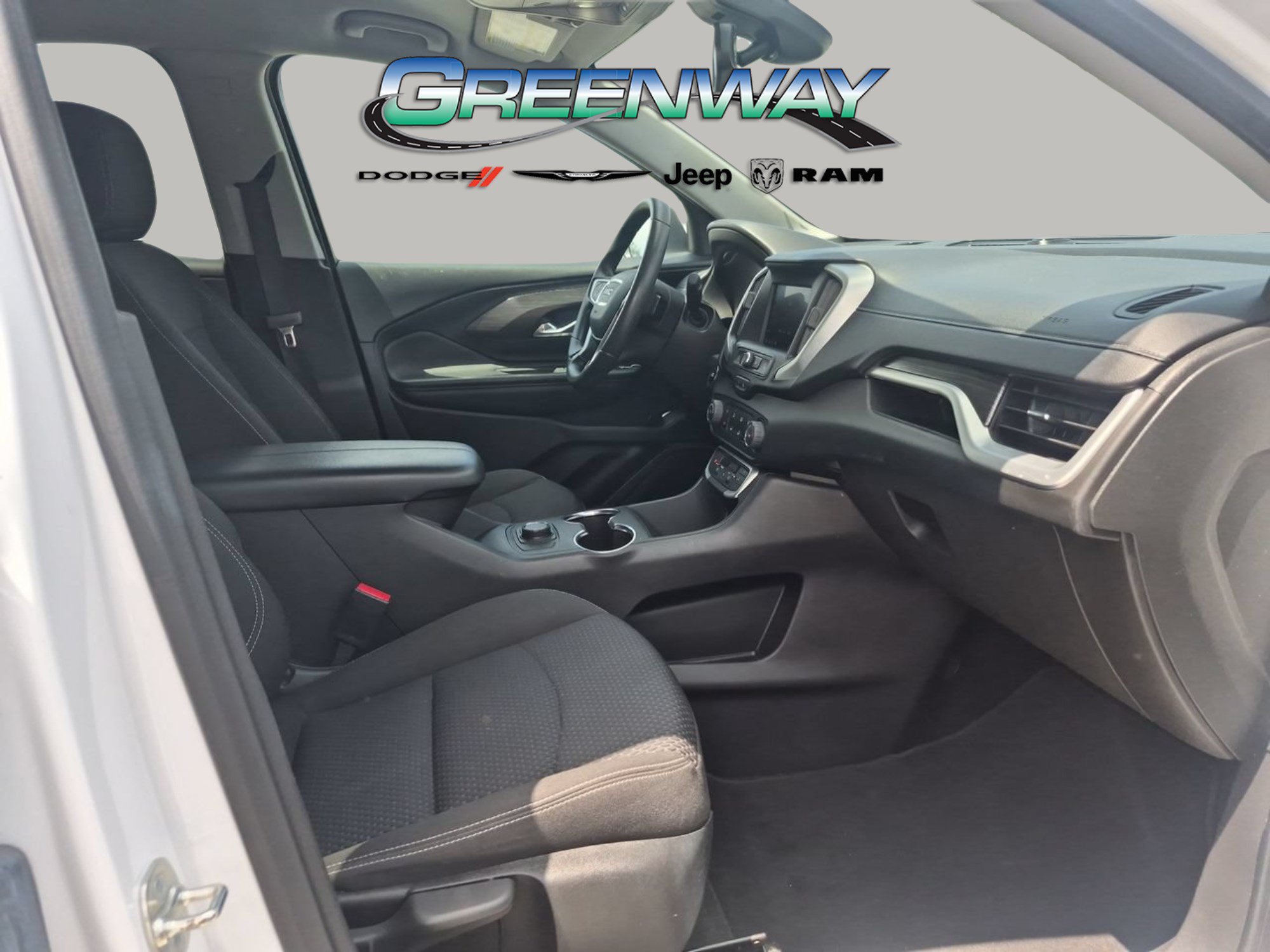 Used 2024 GMC Terrain SLE FWD image 7