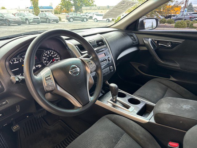 Used 2014 Nissan Altima 2.5 S image 10