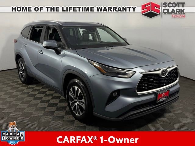 Used 2022 Toyota Highlander XLE