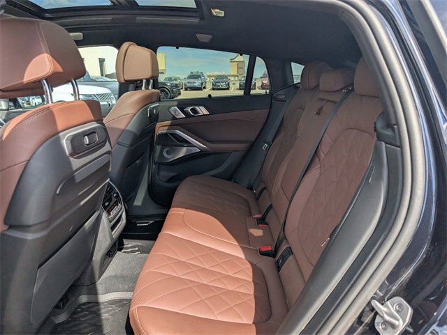Used 2025 BMW X6 M60i w/ Executive Package image 13