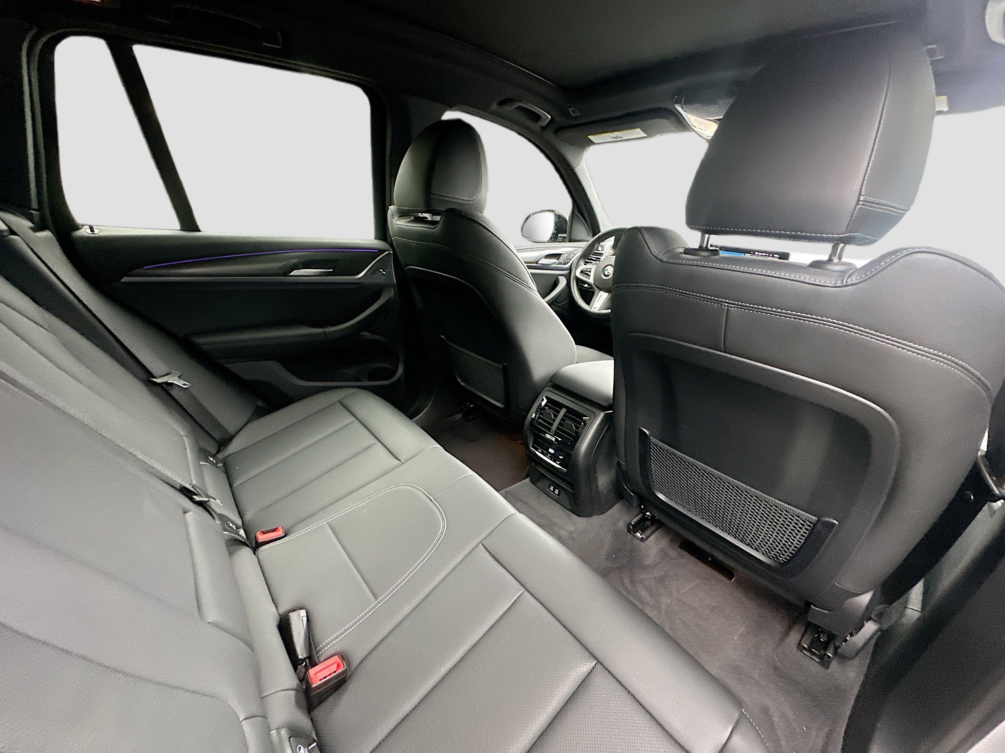 Certified 2024 BMW X3 sDrive30i w/ M Sport Package image 29