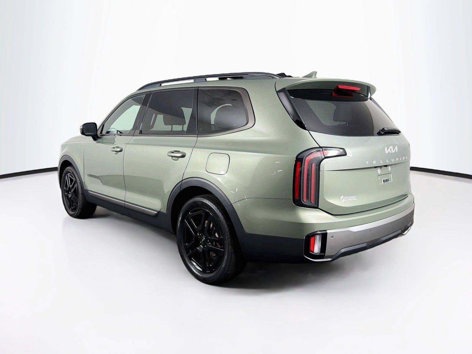 Used 2023 Kia Telluride SX X-Line AWD/4WD image 9