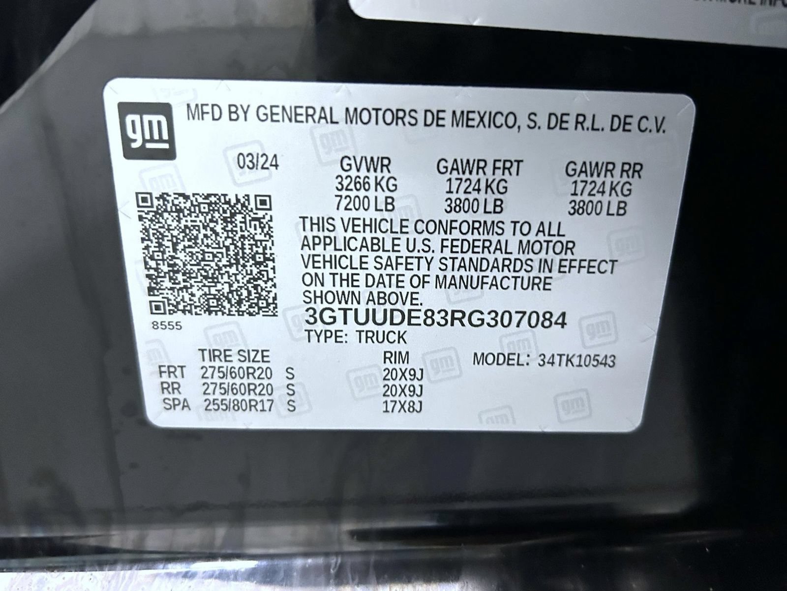 Used 2024 GMC Sierra 1500 SLT w/ SLT Premium Plus Package AWD/4WD image 25
