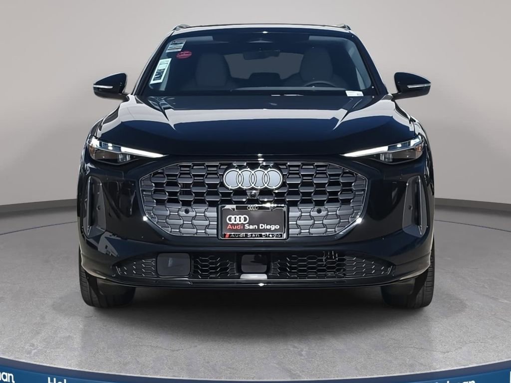 New 2025 Audi Q5 Prestige image 2