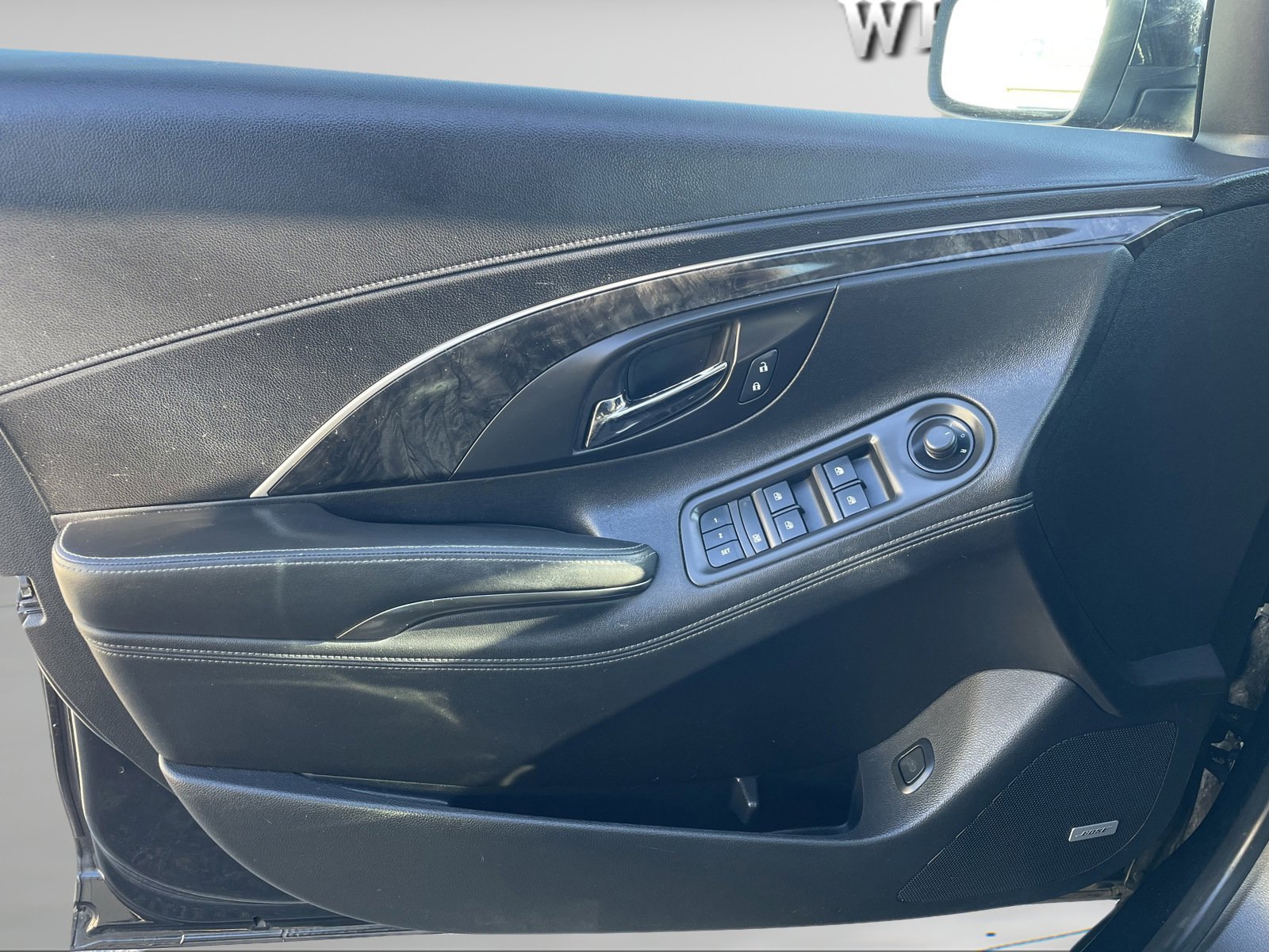 Used 2015 Buick LaCrosse Premium w/ Driver Confidence Package #1 image 22