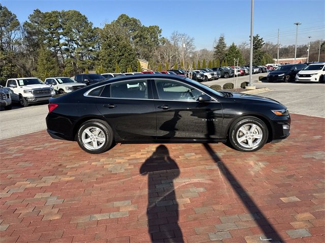 Used 2023 Chevrolet Malibu LS image 37