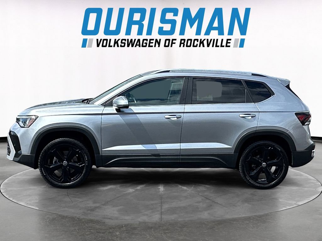 Used 2025 Volkswagen Taos SEL w/ Black Wheel Plus Package AWD/4WD image 3