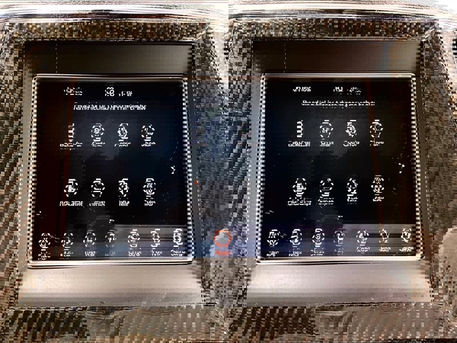 Used 2021 Jeep Grand Cherokee Laredo AWD/4WD image 38