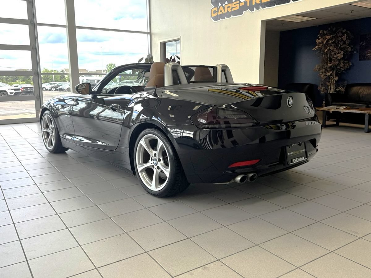 Used 2015 BMW Z4 sDrive28i RWD image 4