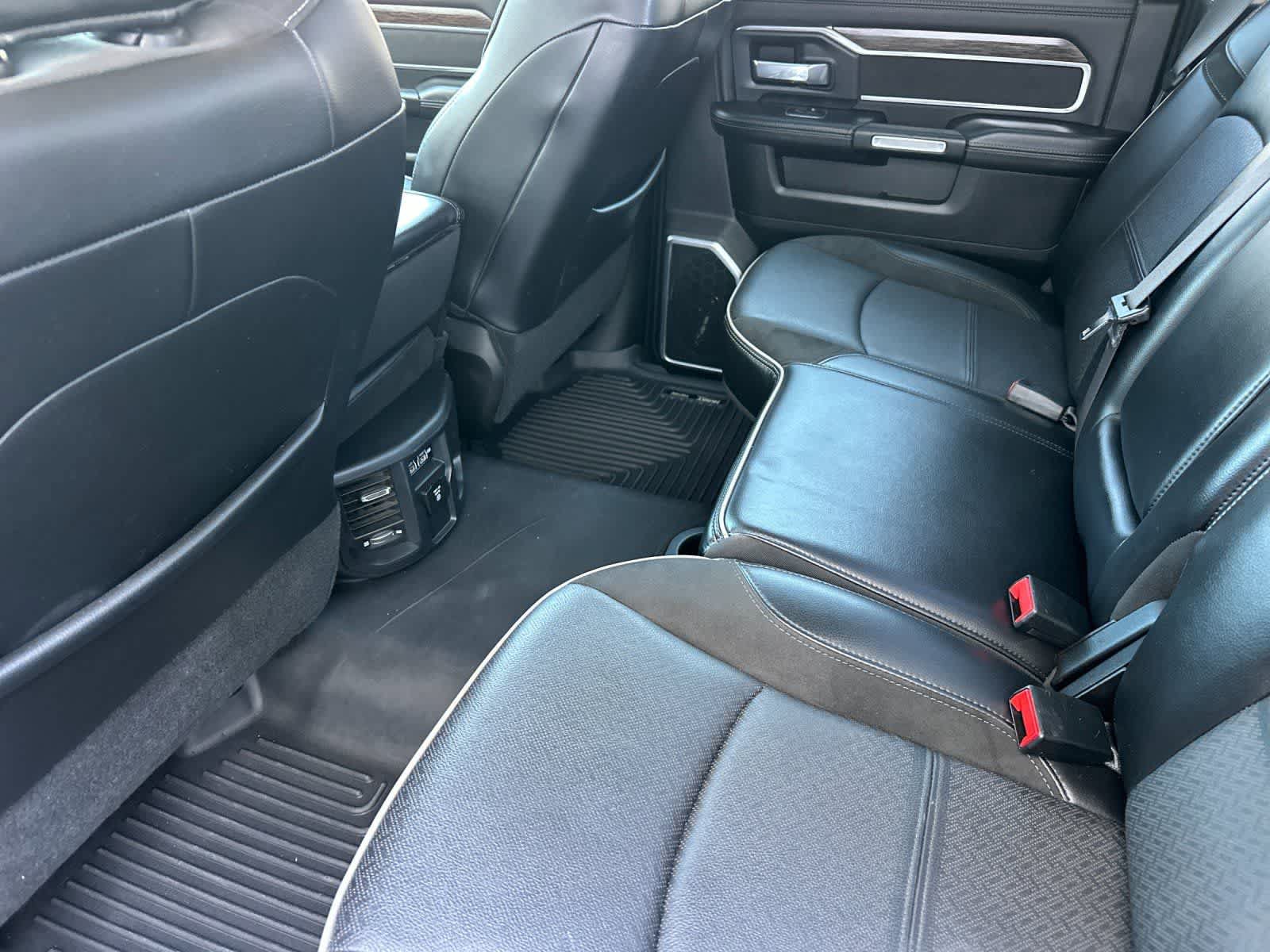 Used 2019 RAM 2500 Laramie AWD/4WD image 4