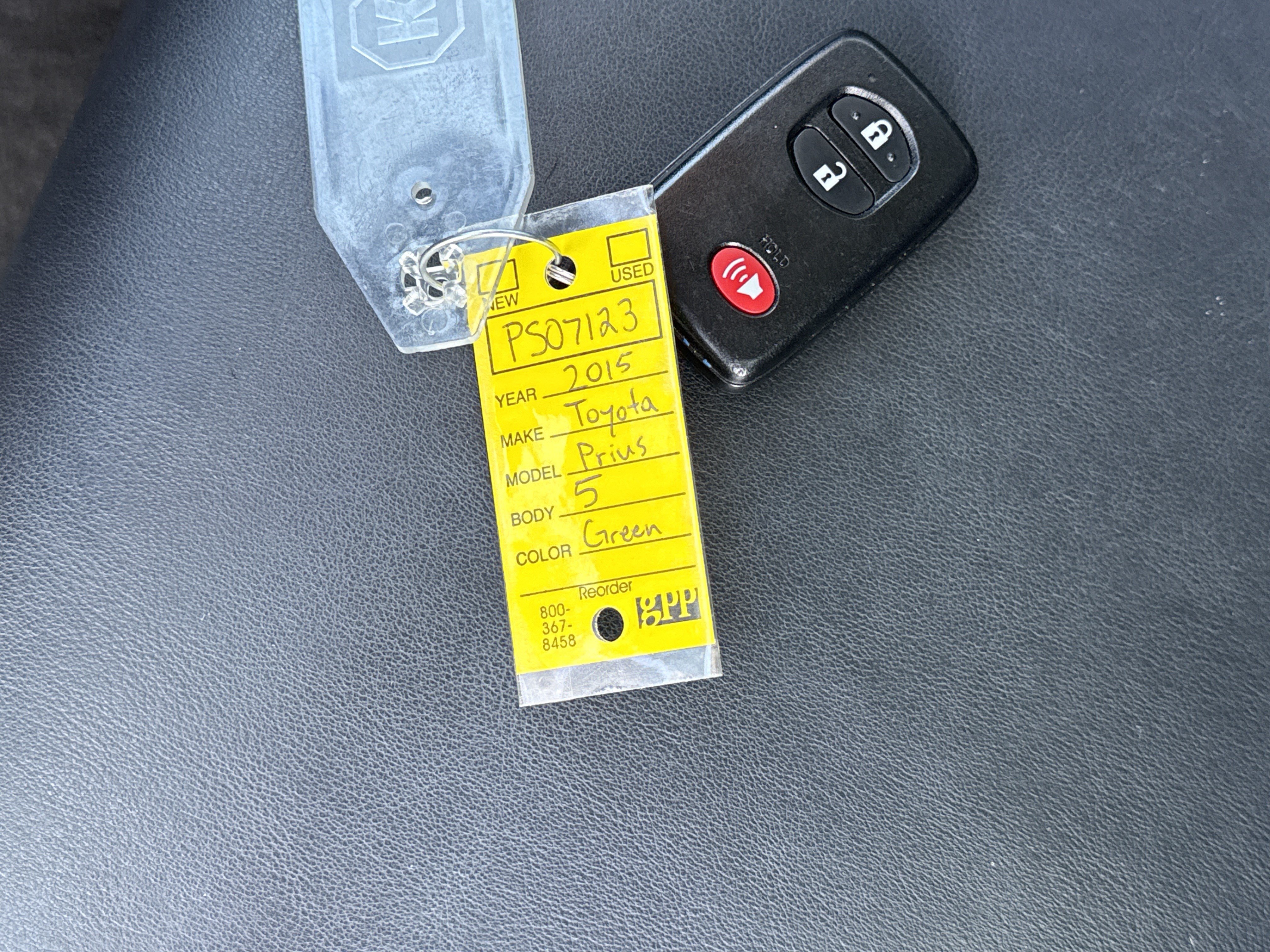 Used 2015 Toyota Prius V Five w/ Advanced Technology Package FWD image 35