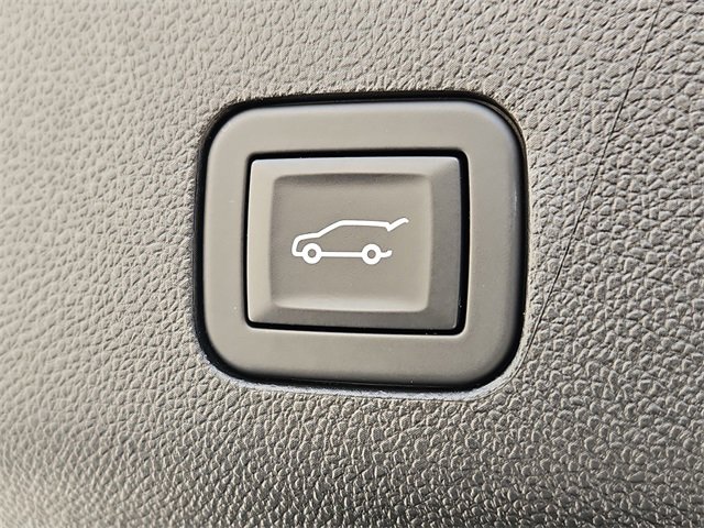 Certified 2025 Chevrolet Tahoe Z71 w/ Z71 Off-Road Package image 22