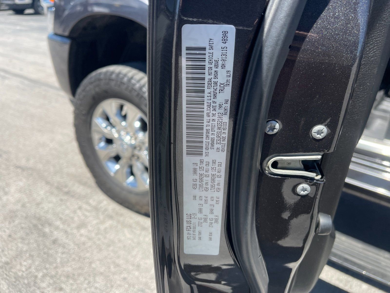 Used 2019 RAM 2500 Limited AWD/4WD image 32