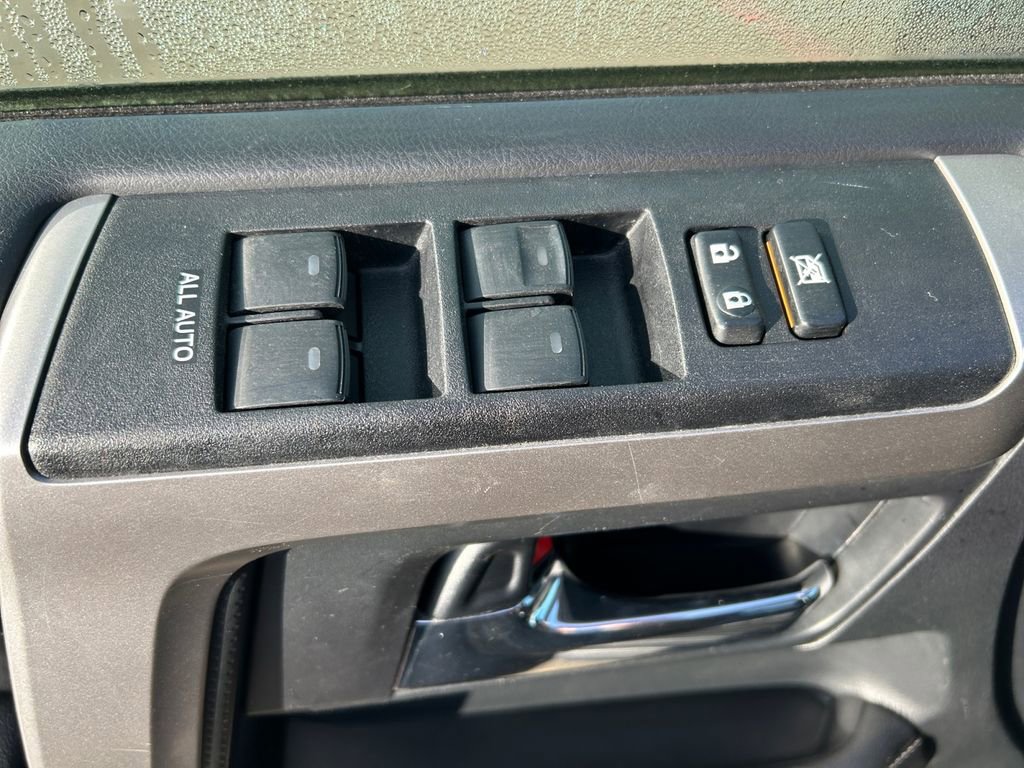 Used 2015 Toyota 4Runner SR5 image 23