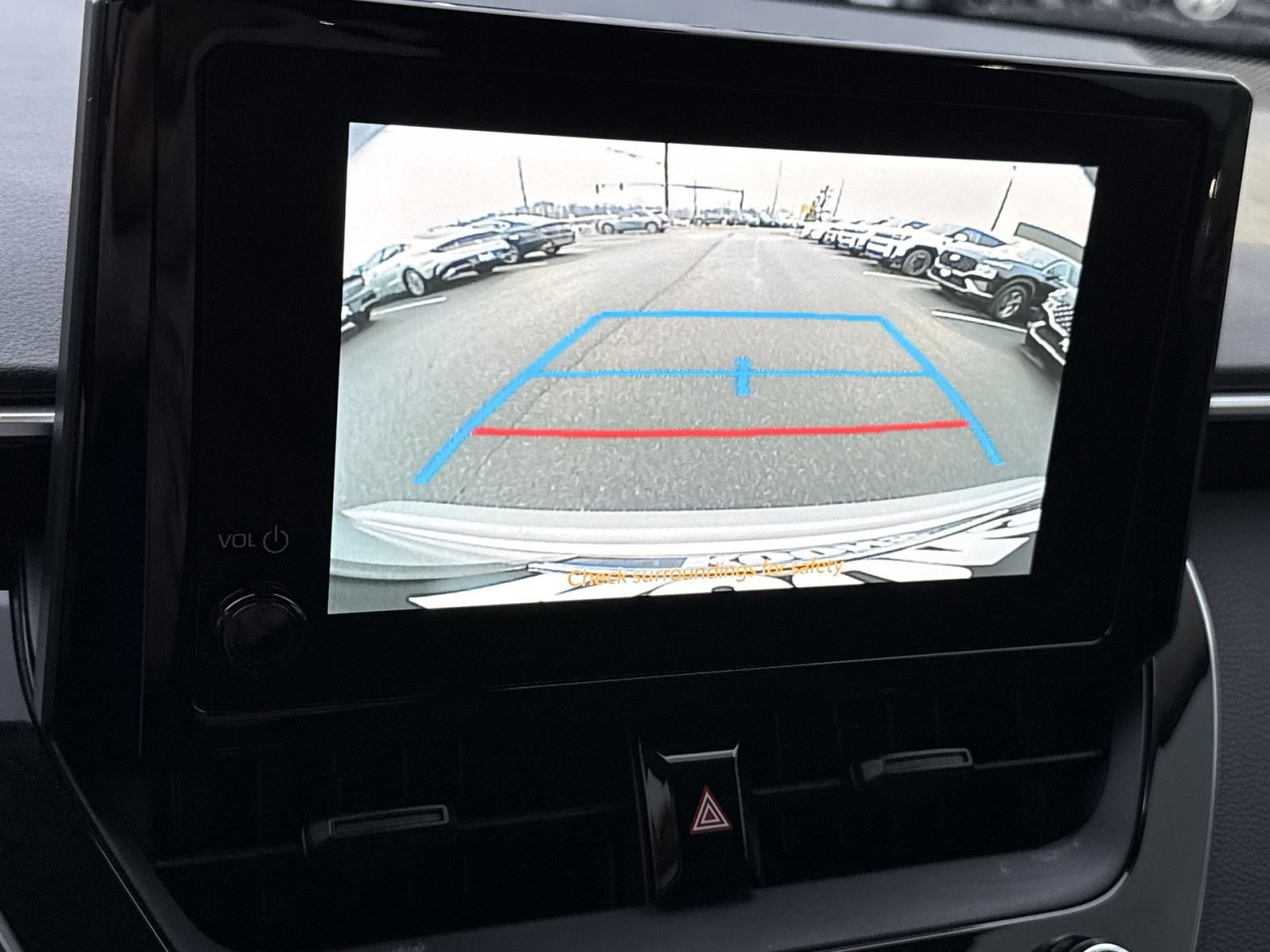 Used 2025 Toyota Corolla LE w/ Convenience Package image 15