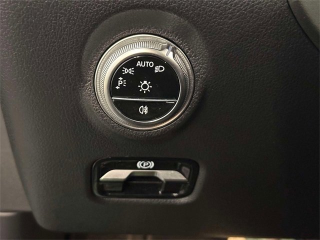 Certified 2023 Mercedes-Benz C 300 4MATIC Sedan image 20