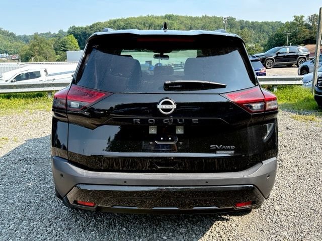 Certified 2023 Nissan Rogue SV w/ SV Premium B Package AWD/4WD image 4