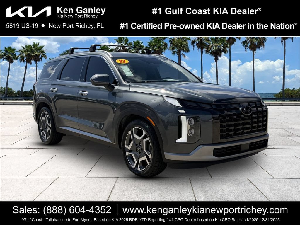 Used 2023 Hyundai Palisade Limited FWD image 1