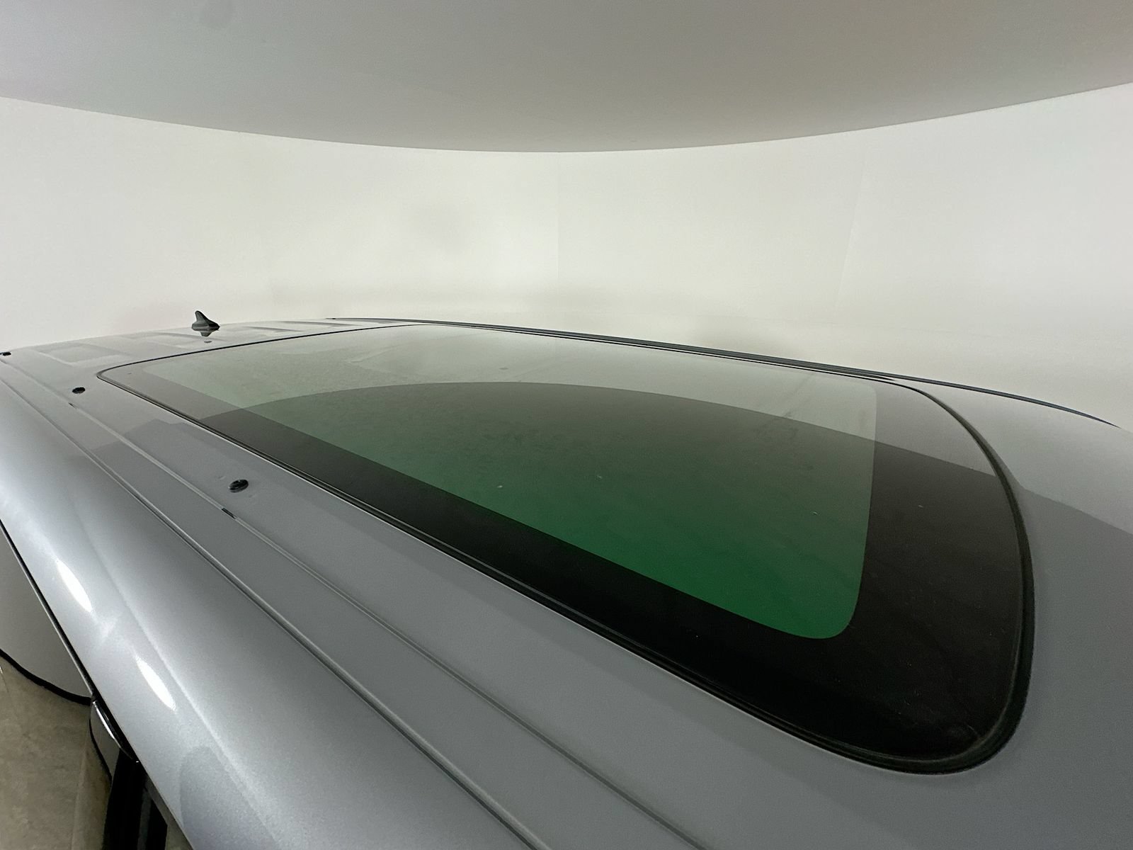 New 2025 Volkswagen ID. Buzz Pro S Plus AWD/4WD image 11