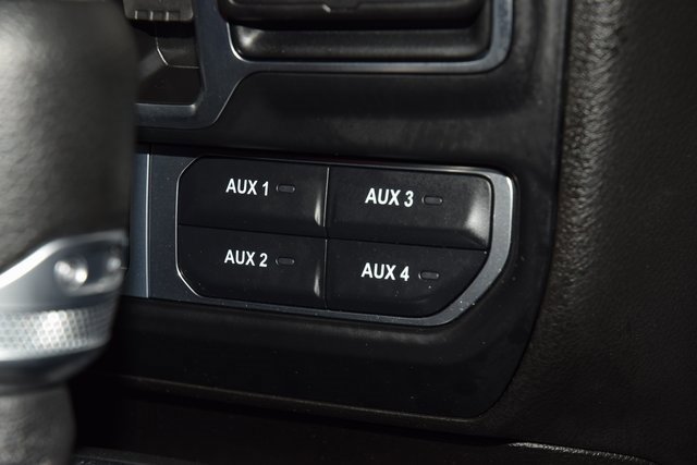 Used 2025 Jeep Wrangler Unlimited Rubicon w/ XTREMEE 35" Tire Package image 33