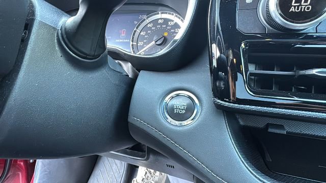 Used 2023 Toyota Highlander XSE AWD/4WD image 17